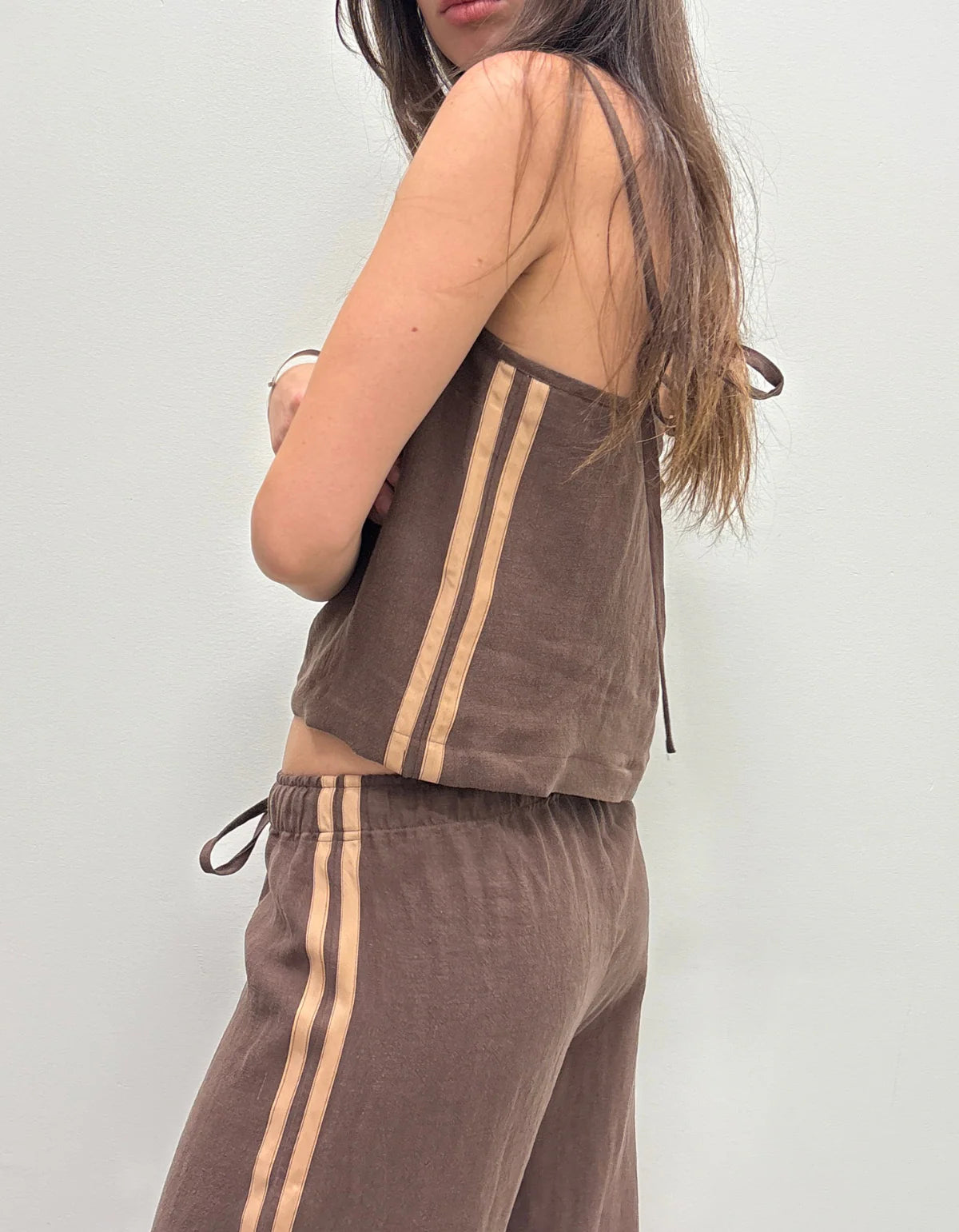 Tate Track Tank Top Chocolate