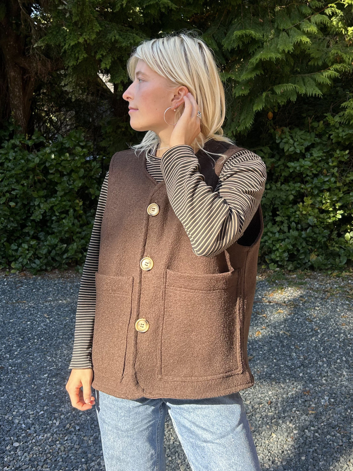 Field Vest Coffee