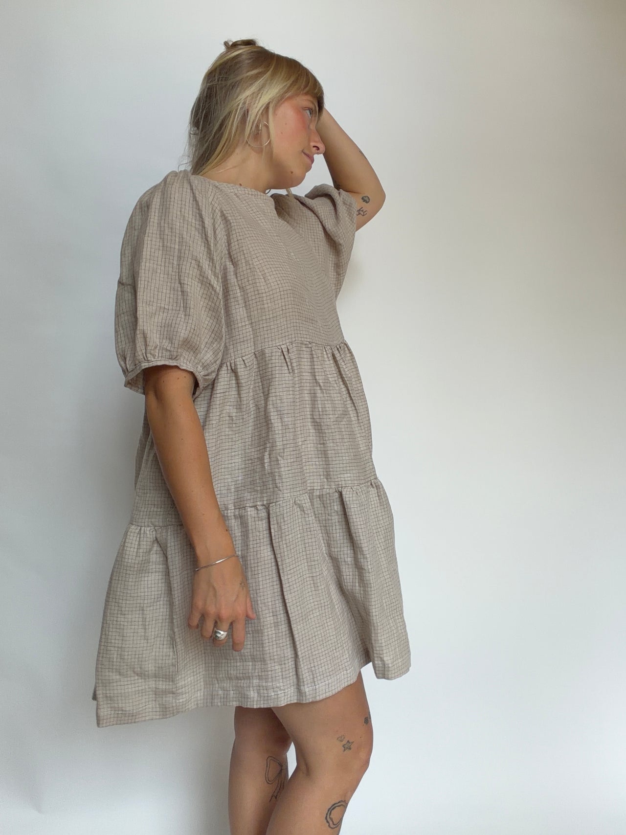 Almond Mini Undyed Check