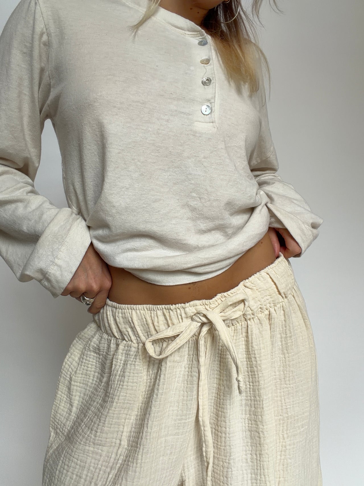 Lili Loungers Cream (Seasons Past)