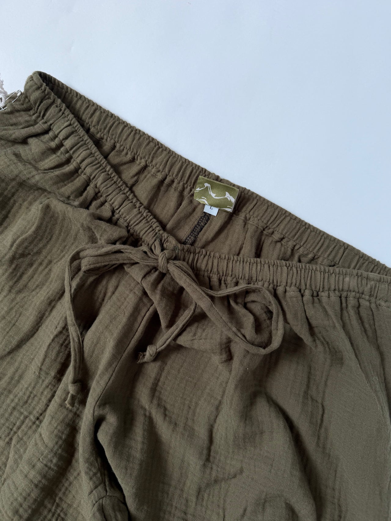 Lili Loungers Olive (Thin Waistband)